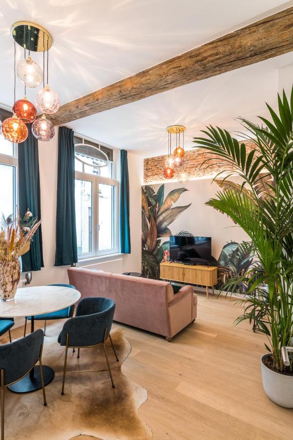Beautiful Appartment In The Heart Of Антверпен Екстериор снимка