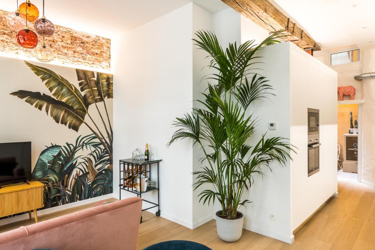 Beautiful Appartment In The Heart Of Антверпен Екстериор снимка